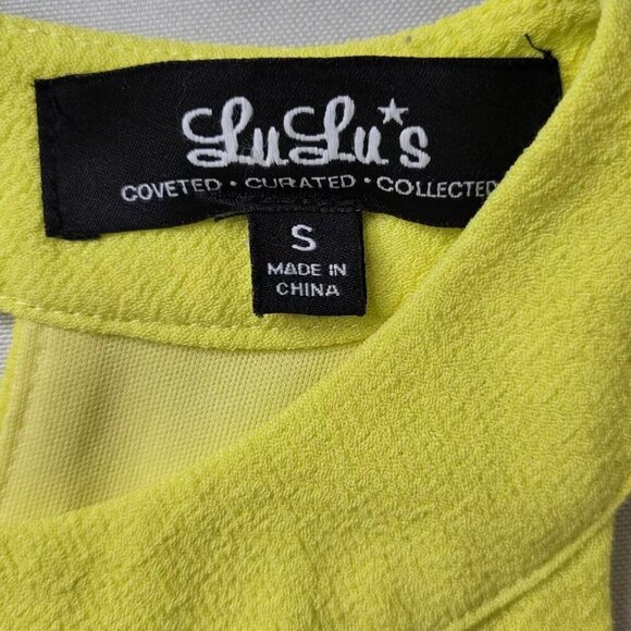Lulus Mini Dress Size S Neon Yellow Scalloped Hem Cut Out Back Favorite Feeling - Picture 4 of 9
